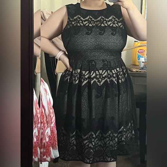 Black Lace Dress - Picture 1 of 2